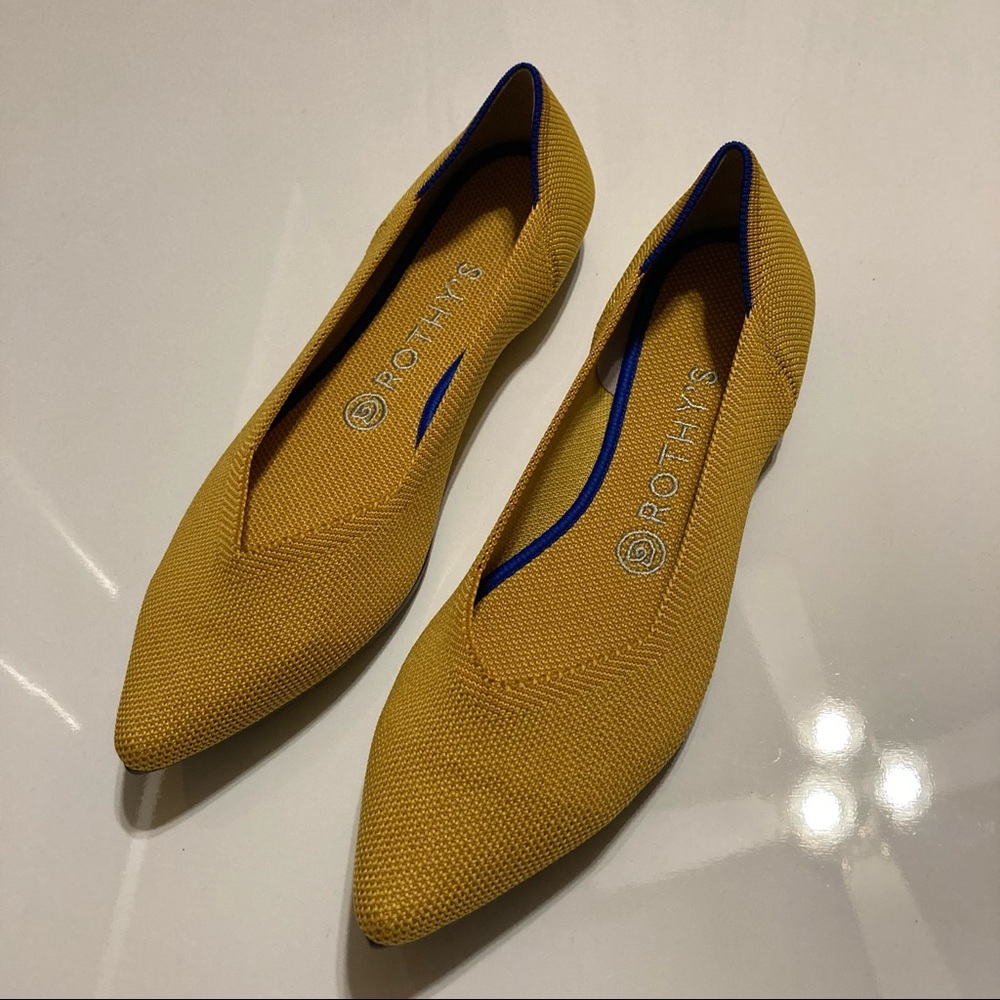 New never worn - ROTHY'S THE POINT MARIGOLD WOMEN'S FLAT SHOE size 9